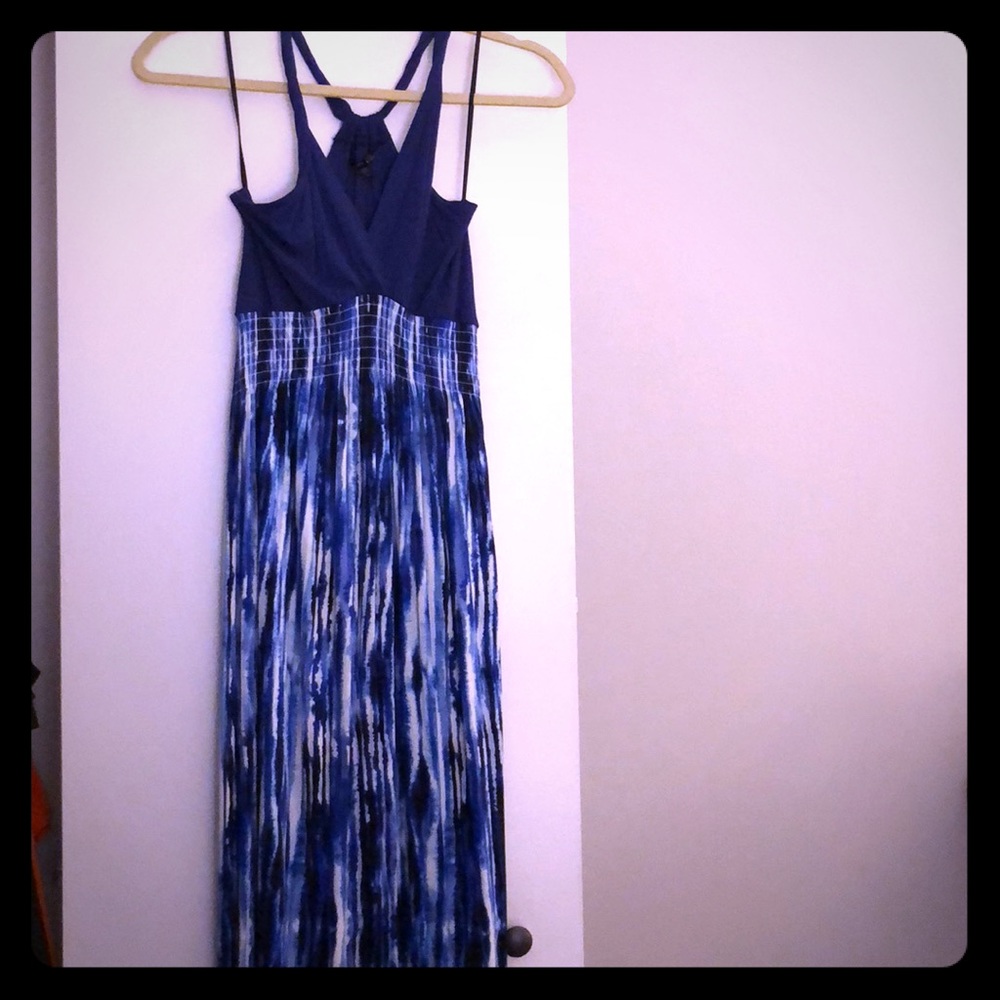 Felicity and Coco Maxi